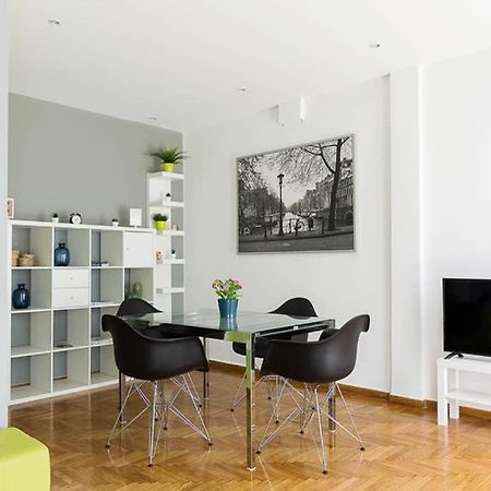 Sunlit 2Br Oasis In Metaxourghio 3Min From Metro Lejlighed Athen Eksteriør billede