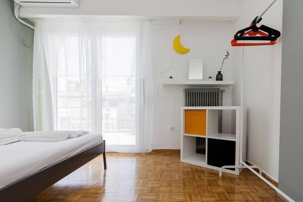 Sunlit 2Br Oasis In Metaxourghio 3Min From Metro Lejlighed Athen Eksteriør billede